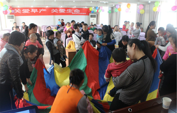 早產(chǎn)兒聯(lián)誼會11.jpg