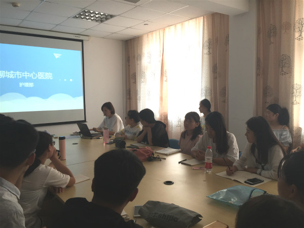 護(hù)理實(shí)習(xí)生崗前培訓(xùn)1_meitu_1.jpg