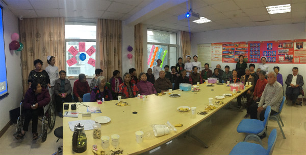 情暖重陽(yáng) 愛(ài)在病房4_meitu_4.jpg